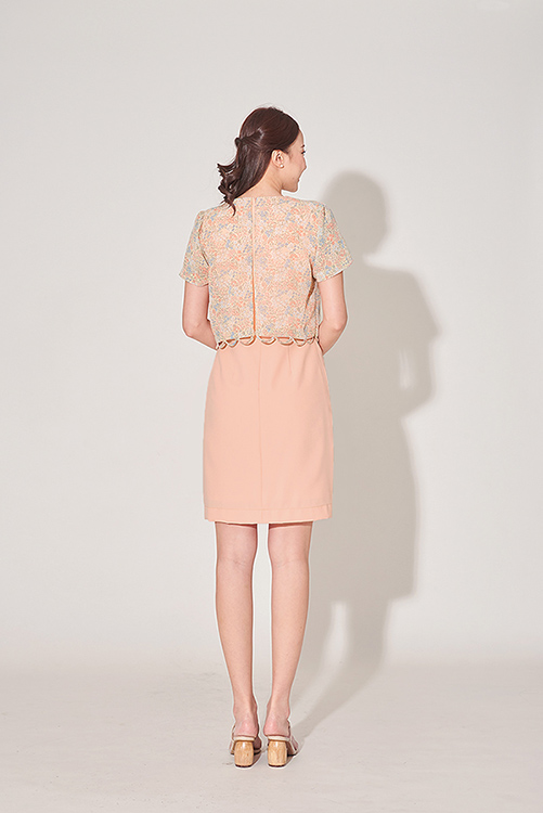 Lula dress-apricot - Image 4