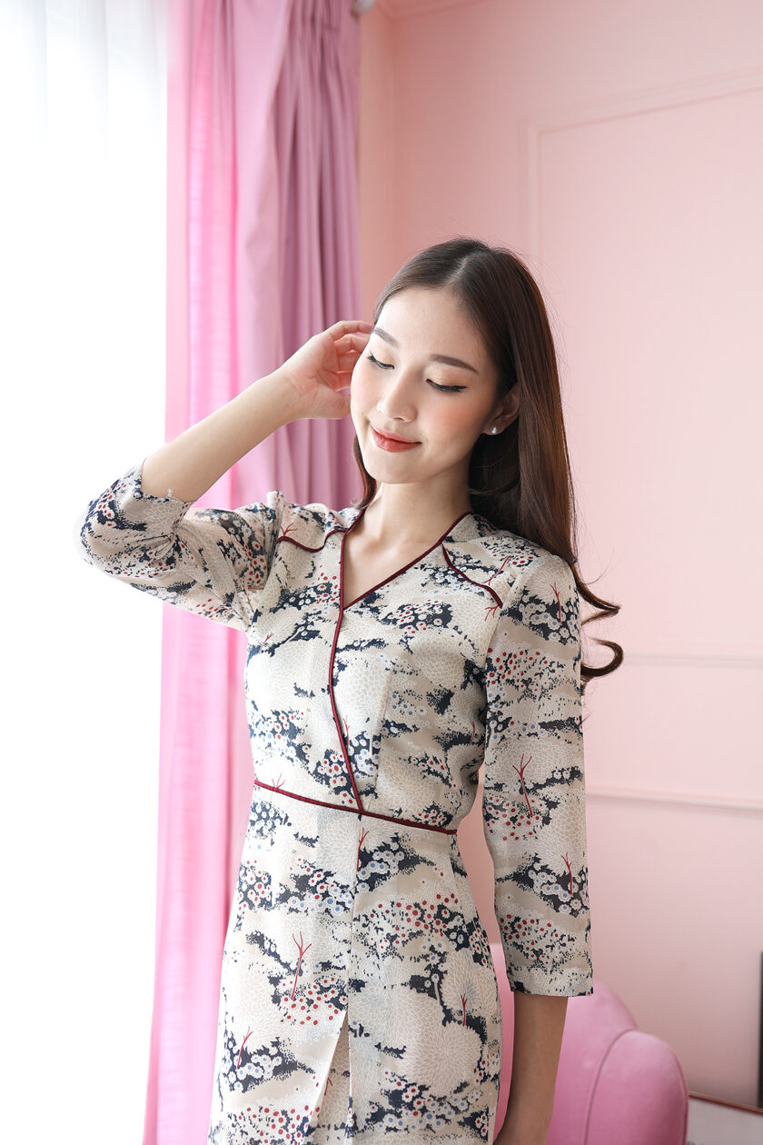 Vivian dress-cream - Image 3